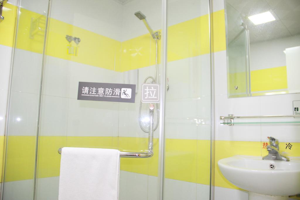 7Days Inn Foshan Zumiao Baihua Plaza Kültér fotó