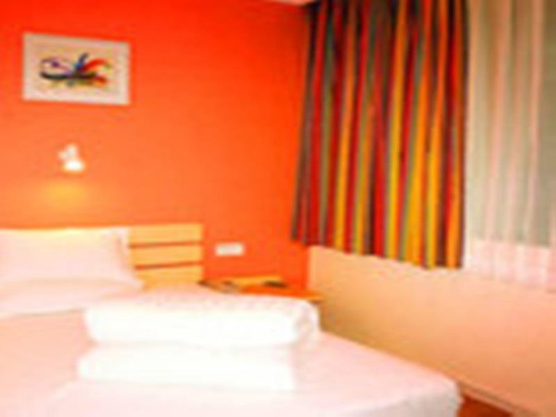 7Days Inn Foshan Zumiao Baihua Plaza Kültér fotó